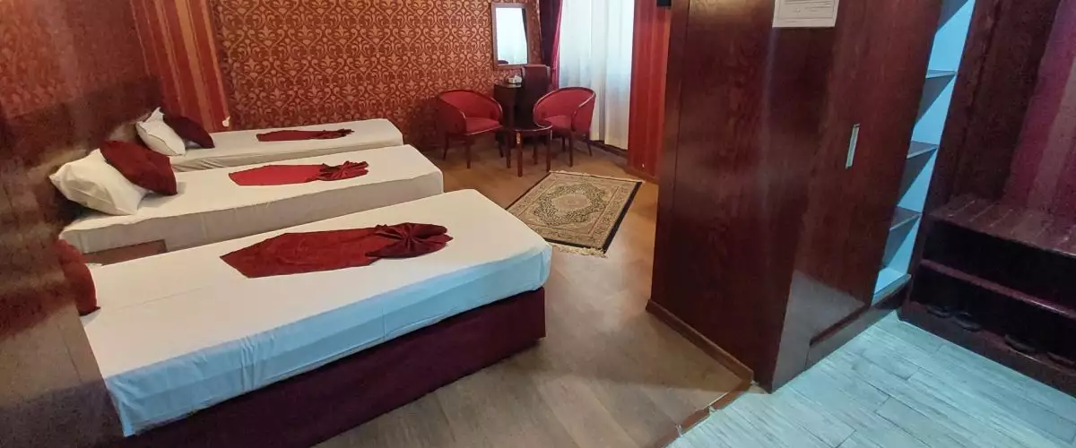 Alibaba https://cdn.alibaba.ir/ostorage/hotel-accommodation-images/68c82430a1e6f83605b7e376_چهار تخته.webp